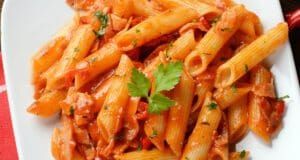 Sültpaprika-krémes penne, az ízig-vérig olasz tészta sültpaprika-krémes tészta