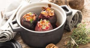 Sajttal és dióval töltött sült cékla sült cékla