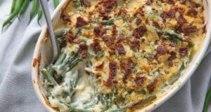 Csőben sült sajtos-tejfölös zöldbab csőben sült zöldbab