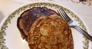 Karácsonyi reggeli: fahéjas-mézes amerikai palacsinta mézes amerikai palacsinta