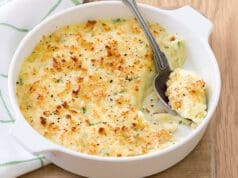 Sütőben sült krumplipüré sajttal dúsítva sütőben sült krumplipüré