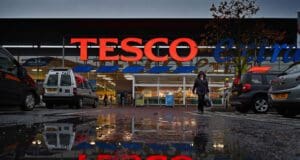 Szalmonellás snackkolbászt hívott vissza a Tesco szalmonella tesco