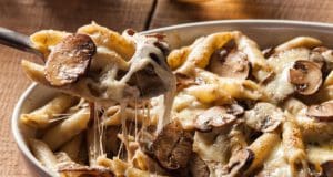 Gyors fogás rohanós hétköznapokra: tepsis gombás tészta tepsis gombás tészta