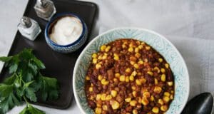 Chilis bab hús nélkül: lencsével készül a vega változat lencsés chilis bab