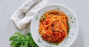 Gyors paradicsomos-tonhalas tészta paradicsomos tonhalas tészta