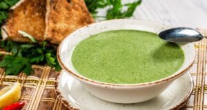 Üde petrezselyem-krémleves petrezselyem krémleves