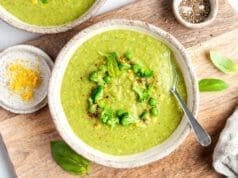 Zöldborsós brokkolikrémleves Zöldborsós brokkolikrémleves