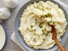 Ricottás karfiolpüré édesre sült fokhagymával ricottás karfiolpüré