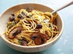 Gombás „hamis” carbonara gombás carbonara