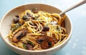 Gombás „hamis” carbonara gombás carbonara