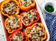 Darált hússal töltött kaliforniai paprika Töltött kaliforniai paprika