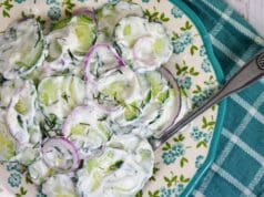 Üde kapros-joghurtos uborkasaláta kapros-joghurtos uborkasaláta