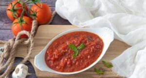 Marinara szósz az olasz konyha alapja Marinara szósz receptje