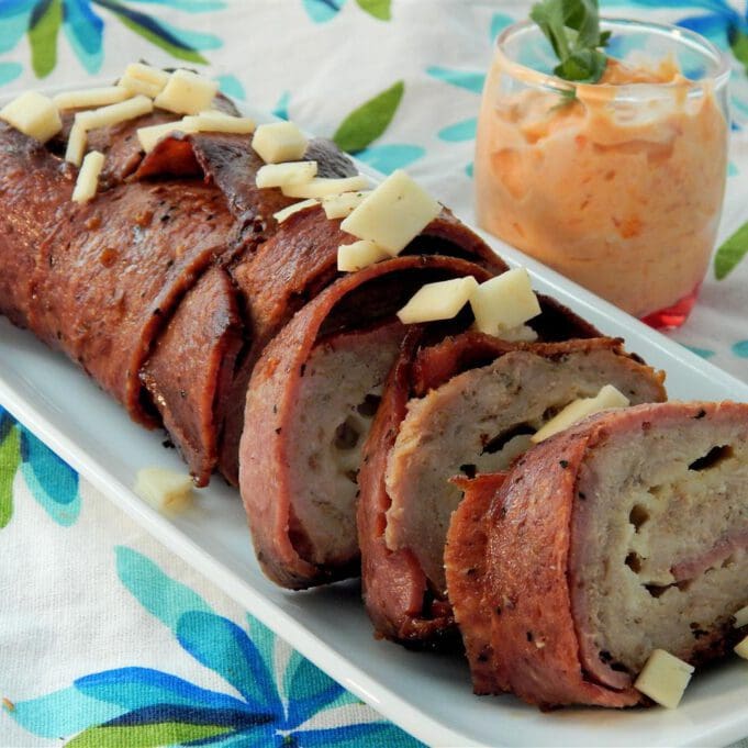 Szalonnás-csirkés hamis sushi