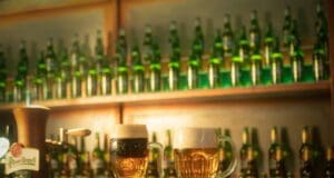 Száznál is több településen képzett csaposokat a Dreher Dreher csapolómesterei