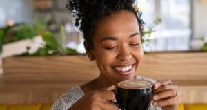 Érdemes új tapasztalásokkal gazdagítani a mindennapi fekete adta élményeket Fekete kávé