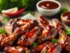 Grillezett barbecue csirkeszárnyak