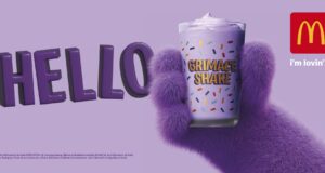 Megérkezett Magyarországra a McDonald’s legendás Grimace Shake – Te kipróbálnád a lila őrületet?
