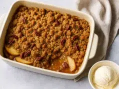 Almás morzsatorta, amihez nem kell tésztát gyúrni