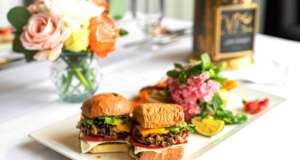 Már nem elég a pörkölt éjfélkor: Így lett a gasztronómia a modern esküvők új főszereplője