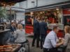 Food truck catering céges rendezvényre – trend vagy valódi megoldás? Trend vagy praktikus megoldás? Megmutatjuk, mikor működik jól a food truck catering céges rendezvényeken.