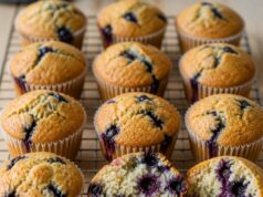 Mandulalisztes áfonyás muffin: gluténmentesen is ropogós tetejű, puha belsejű Mandulalisztes áfonyás muffin: gluténmentesen is ropogós tetejű, puha belsejű