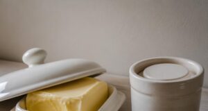 Vaj tárolása a konyhában: 7 módszer teszt, és a nyertes Vaj tárolása a konyhában: 7 módszer teszt, és a nyertes