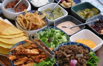 Gourmet tapas-est a kanapén